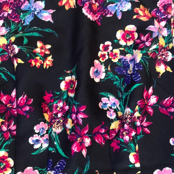 Black floral dress - Picture 2 of 5